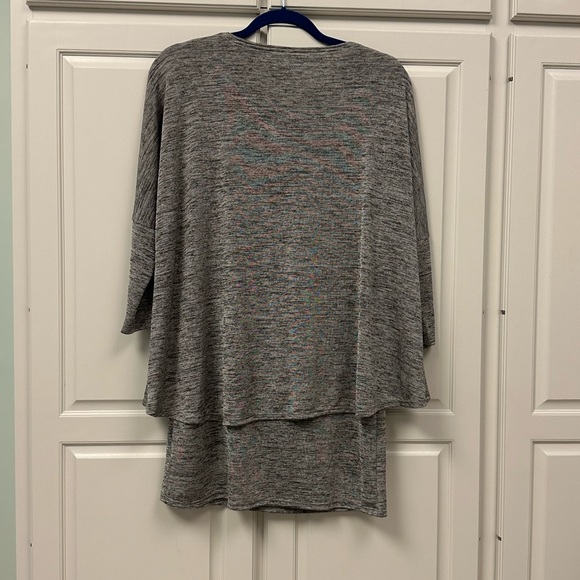 Joseph Ribkoff Gray Overlay Top SZ -12 - Picture 2 of 6
